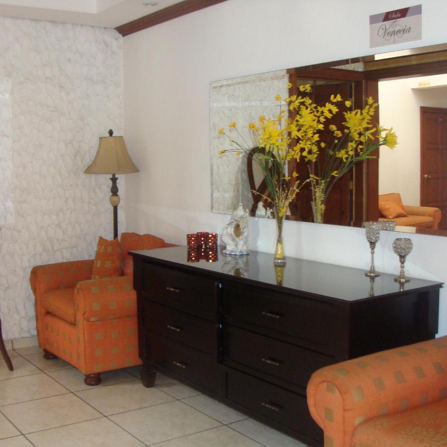 סאן סלבדור Hotel Villa Florencia Zona Rosa מראה חיצוני תמונה