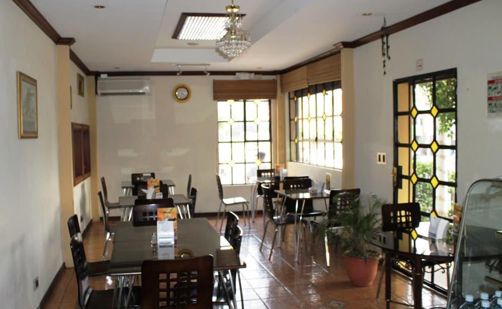 סאן סלבדור Hotel Villa Florencia Zona Rosa מראה חיצוני תמונה