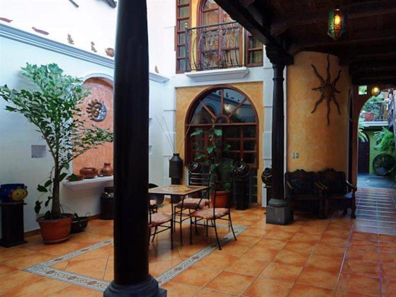 סאן סלבדור Hotel Villa Florencia Zona Rosa מראה חיצוני תמונה